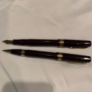 Set of Omas “Bologna” fountain pen and rollerball